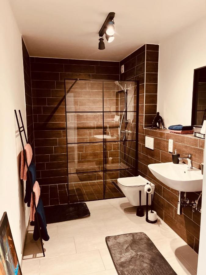 Better Living - Villa - Exklusiv Studio 76Qm Montabaur Esterno foto